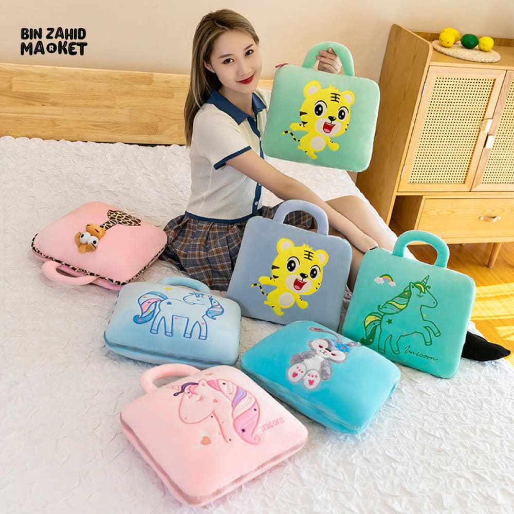 2-IN-1 PILLOW QUILT – MULTIFUNCTIONAL FOLDING BLANKET & OFFICE NAP PILLOW RANDOM COLORS