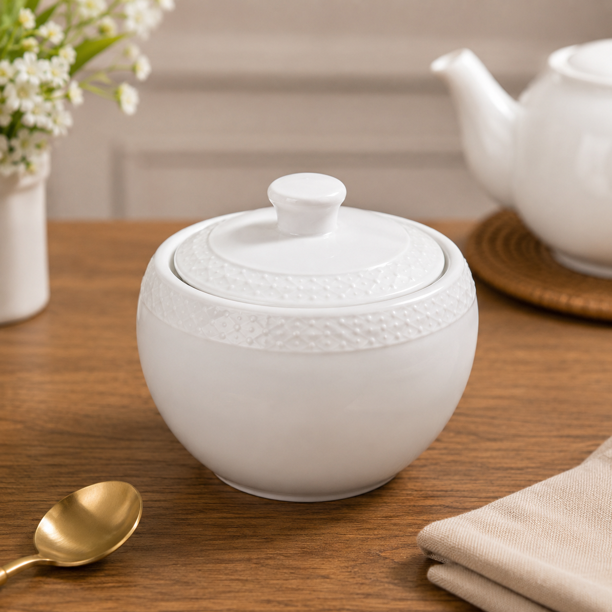 WINSOR ENGLAND CERAMIC SUGAR BOWL WITH LID