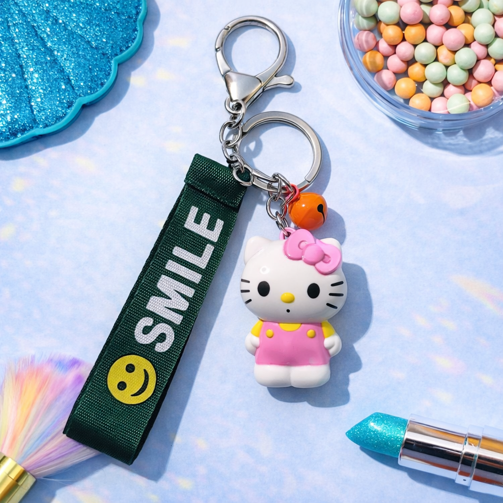 CUTE CAT CHARACTER KEYCHAIN WITH SMILE STRAP – AESTHETIC BAG & CAR CHARM
