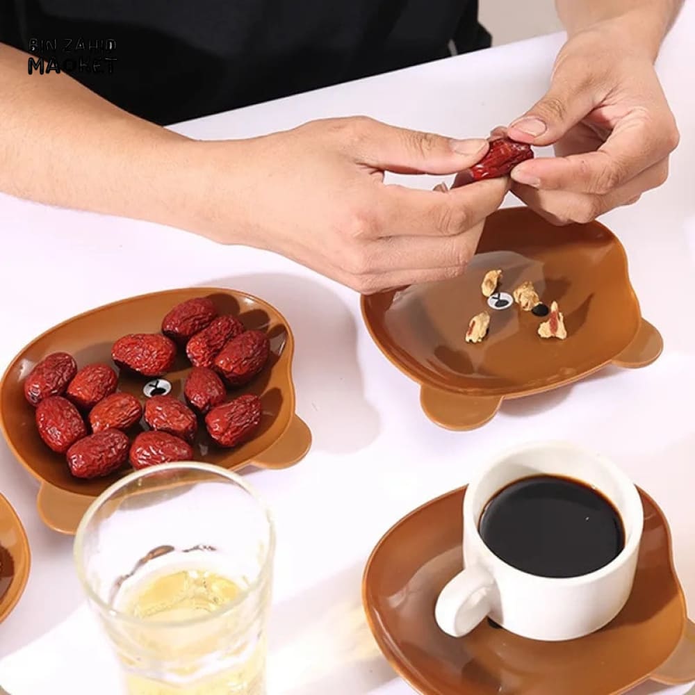 8 PIECES EASY TO CLEAN SNACK TRAY – FOOD GRADE PP STORAGE BOX FOR DRIED FRUIT CANDYNUTS & MULTIPURPOSE KITCHEN USE - BEAR