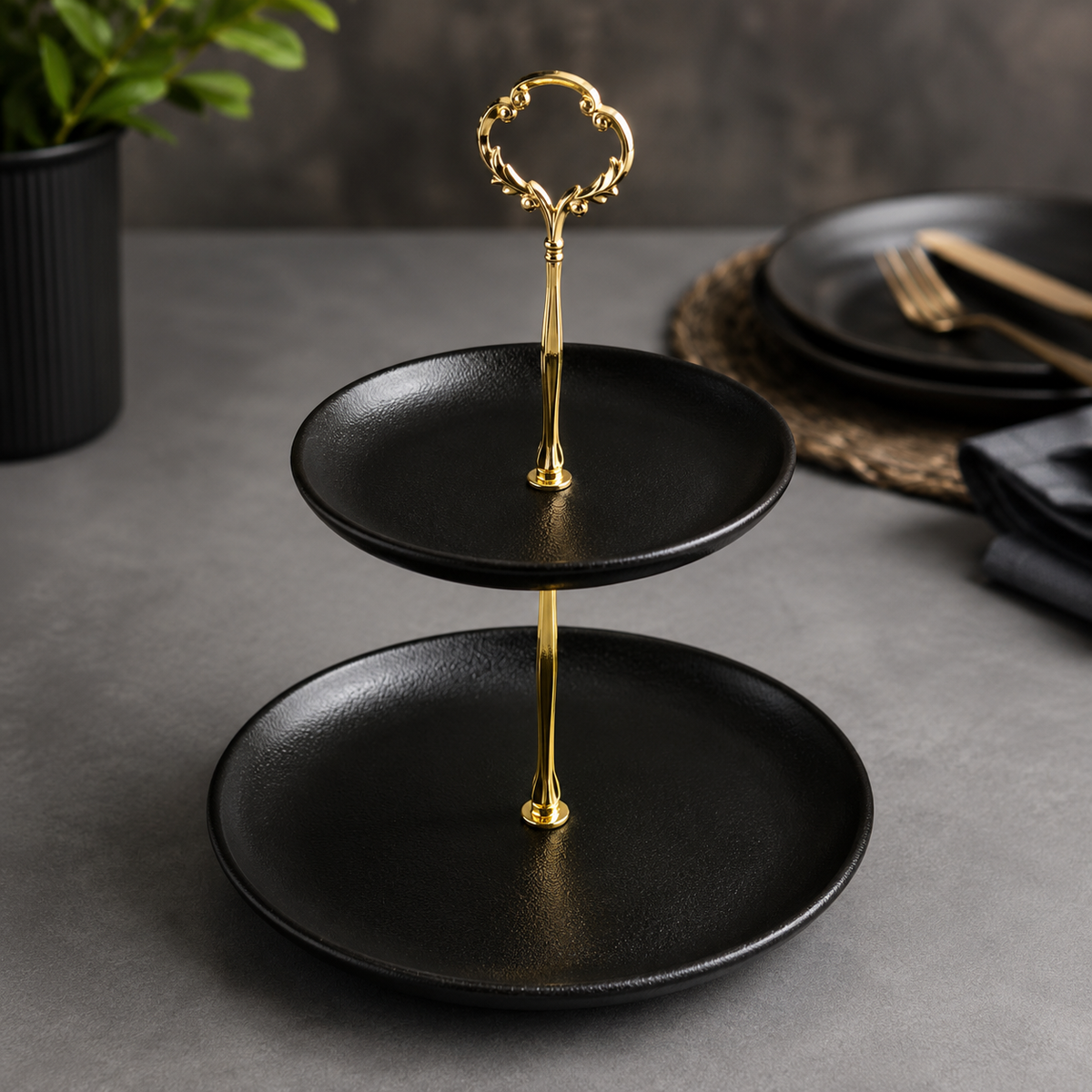 WINSOR ENGLAND 2-TIER SERVING STAND BLACK - 11 INCH