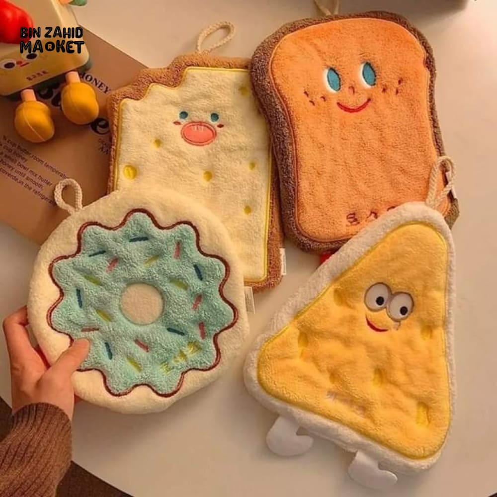 CARTOON CHARACTERS HANGING TOWELS