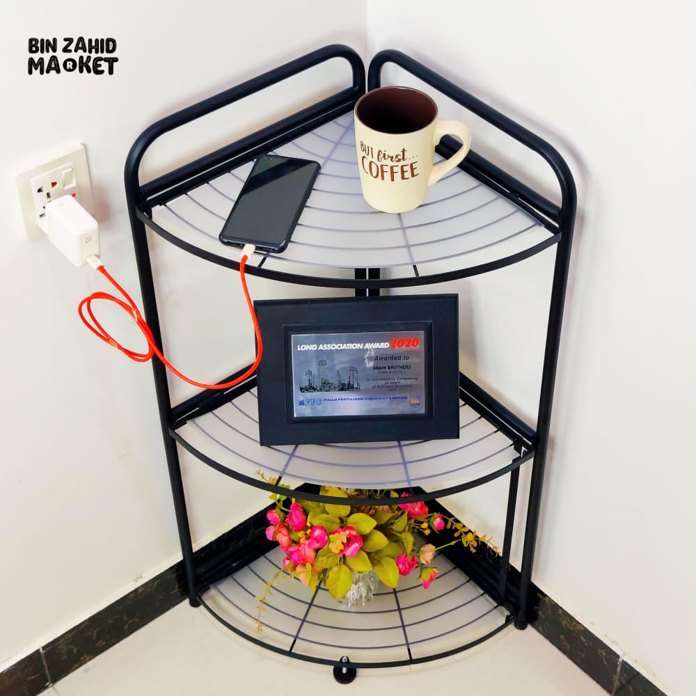 FOLDABLE CORNER SHELF WITH TRIPOD BASE