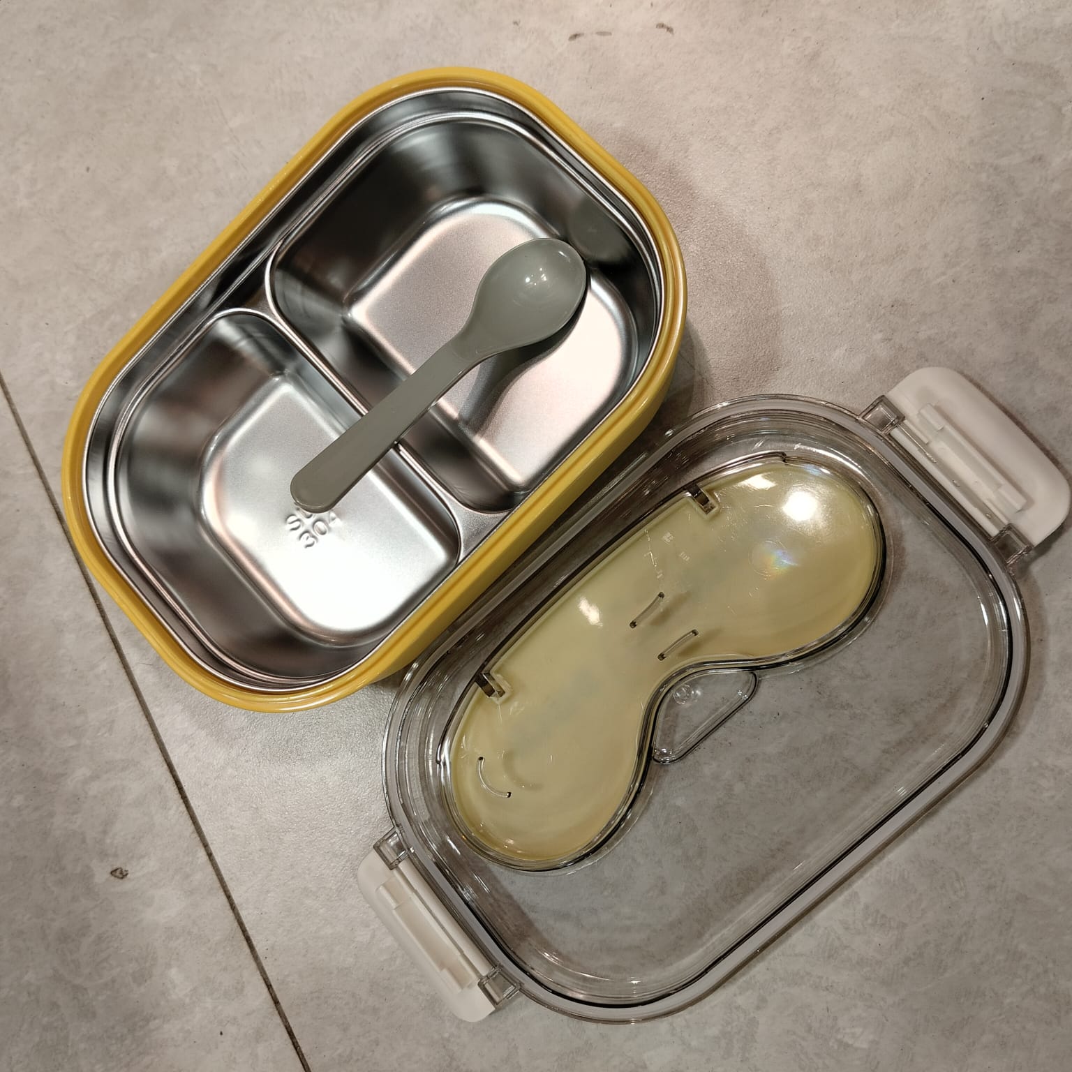 STAINLESS STEEL 3-COMPARTMENT LUNCH BOX WITH LID