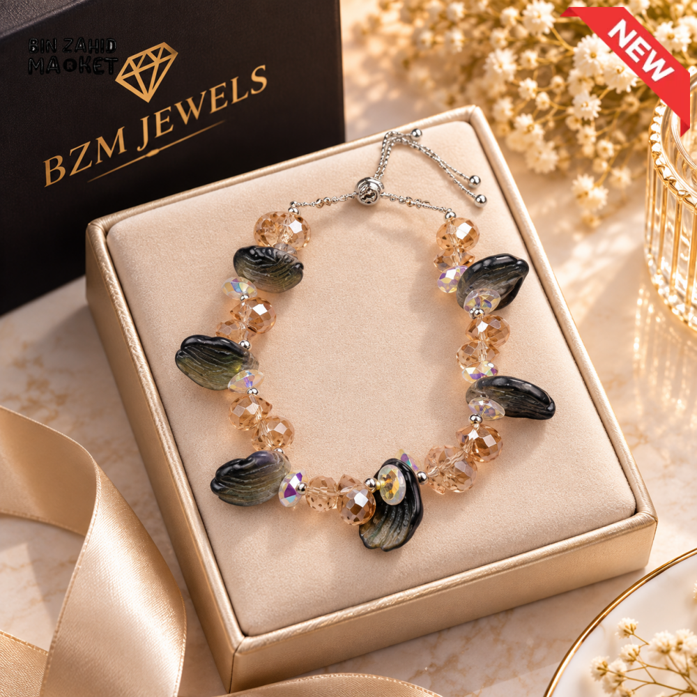 BZM JEWELS CRYSTAL BEADED BRACELET WITH SHELL CHARMS