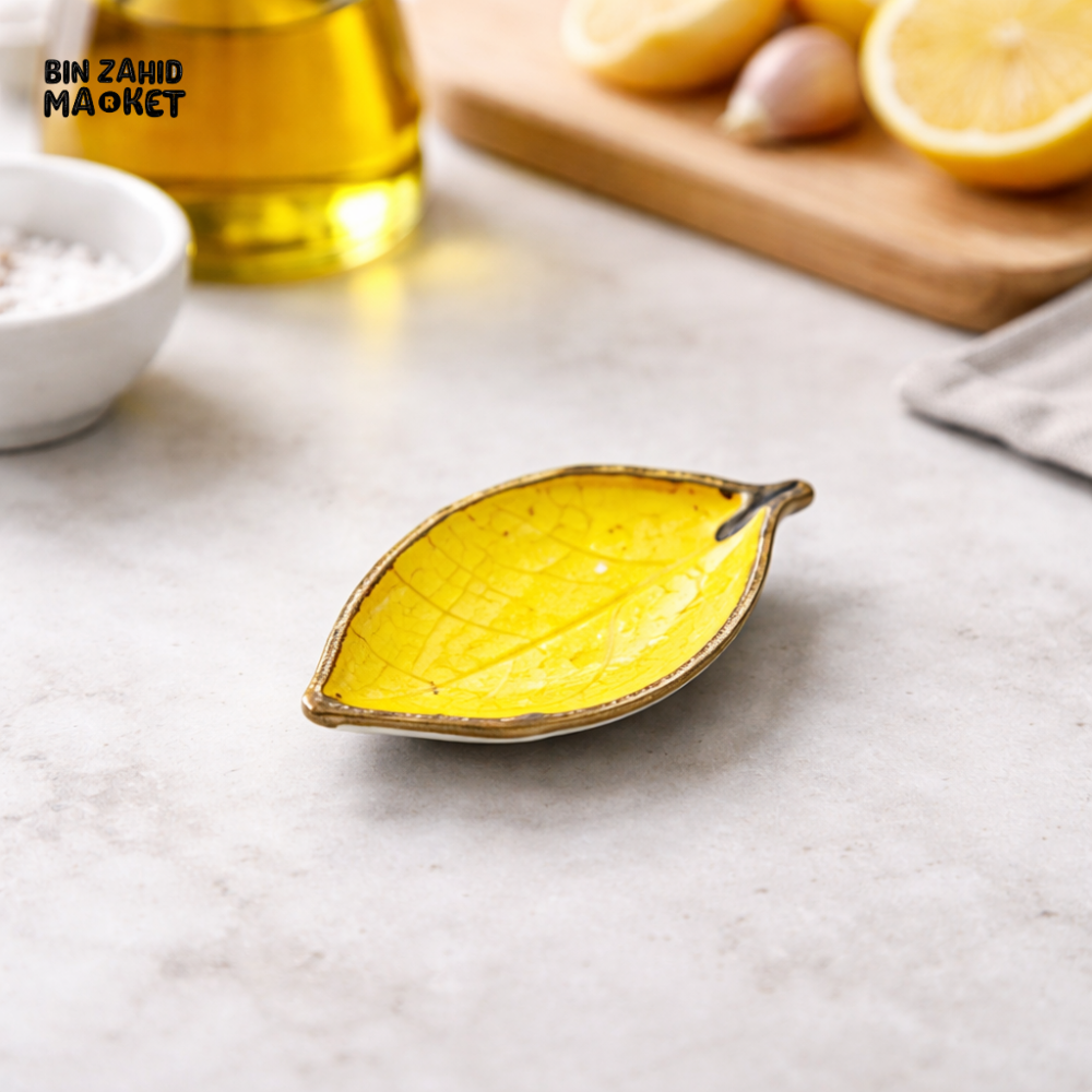 DANNY HOME CERAMIC LEAF SHAPED TRINKET DISH / JEWELRY HOLDER / DECORATIVE MINI TRAY 4 INCH CZT23-58