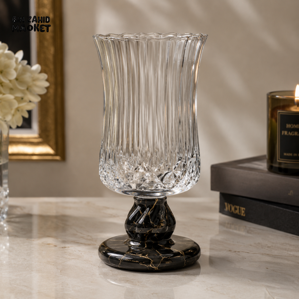 DECORATIVE GLASS GOBLET VASE