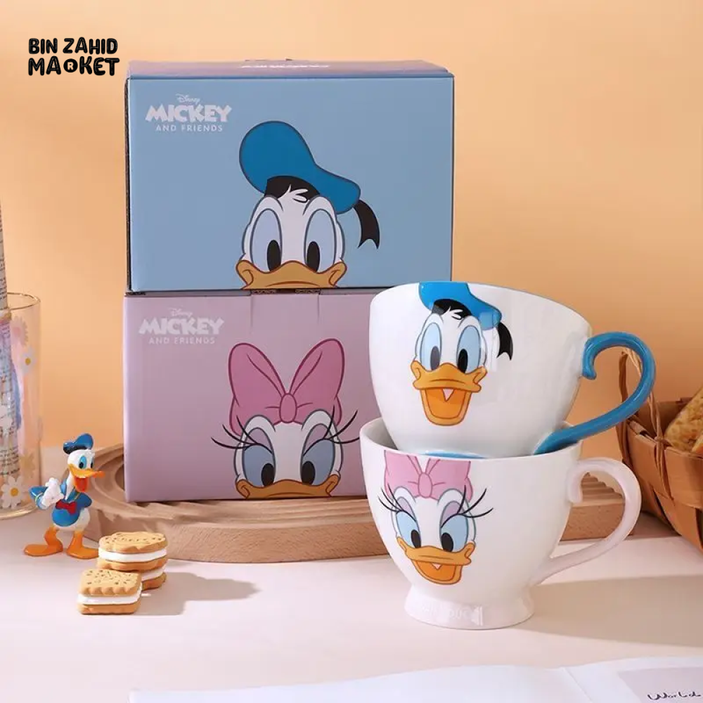 DISNEY MICKEY & FRIENDS CERAMIC CUP - MICKEY MOUSE