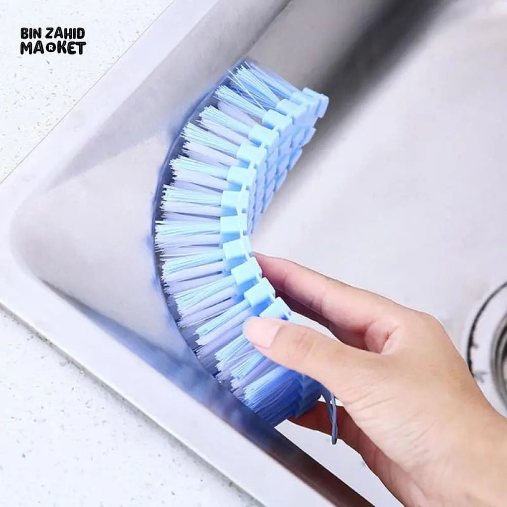 FLEXIBLE CLEANING BRUSH