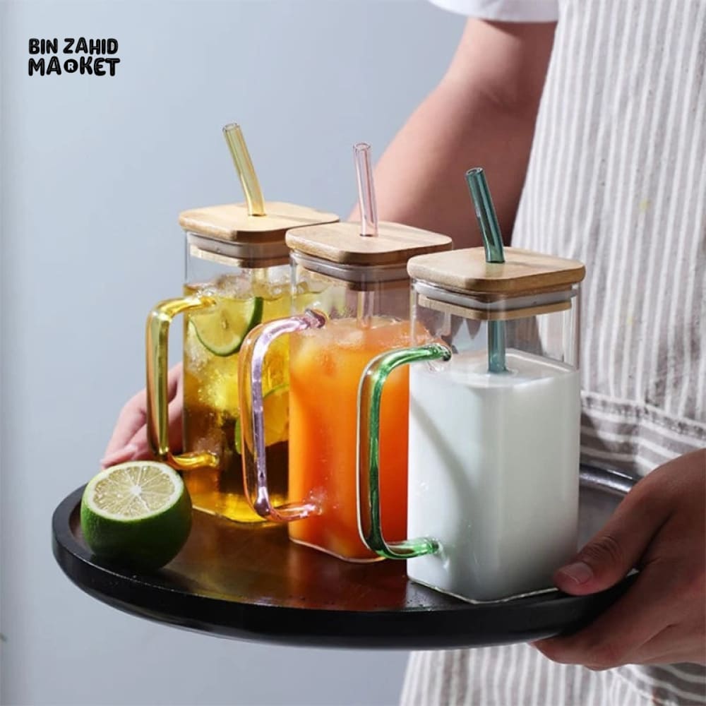GLASS MUG WITH LID & STRAW