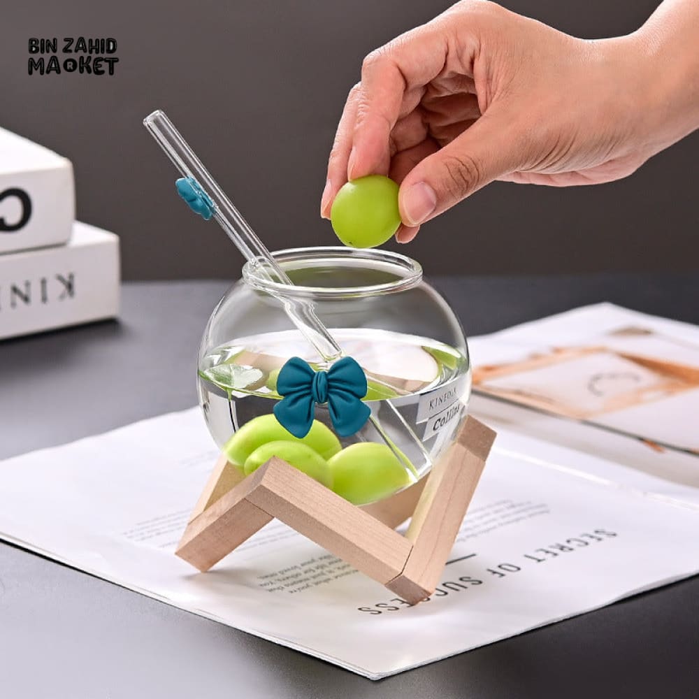 GLASSLUX BOW MUG WITH STRAW MUG ALONG BAMBOO BASE STAND