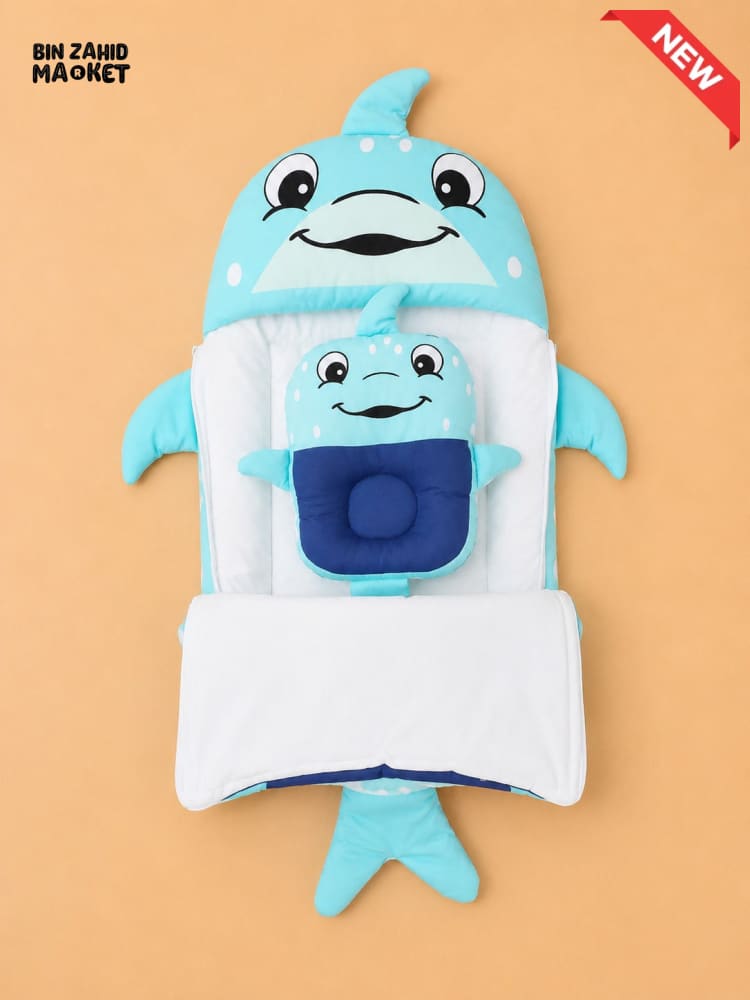 HAPPIMUMS CHARACTER CUDDLY CARRY NEST WITH PILLOW - BLUE LITTLE SHARK