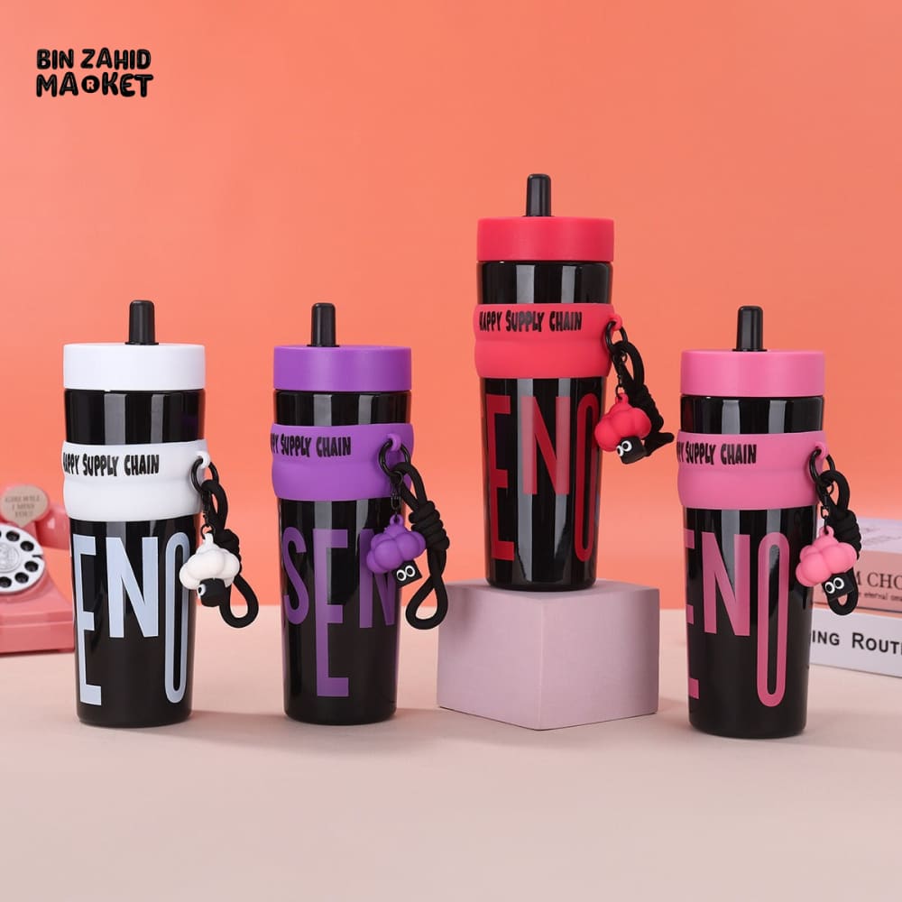 LARGE CAPACITY PLASTIC WATER BOTTLE 900ML – CUTE PORTABLE CUP WITH LID & STRAW SPORTS DRINKING WATER CUP FOR GIRLS & CAR USE