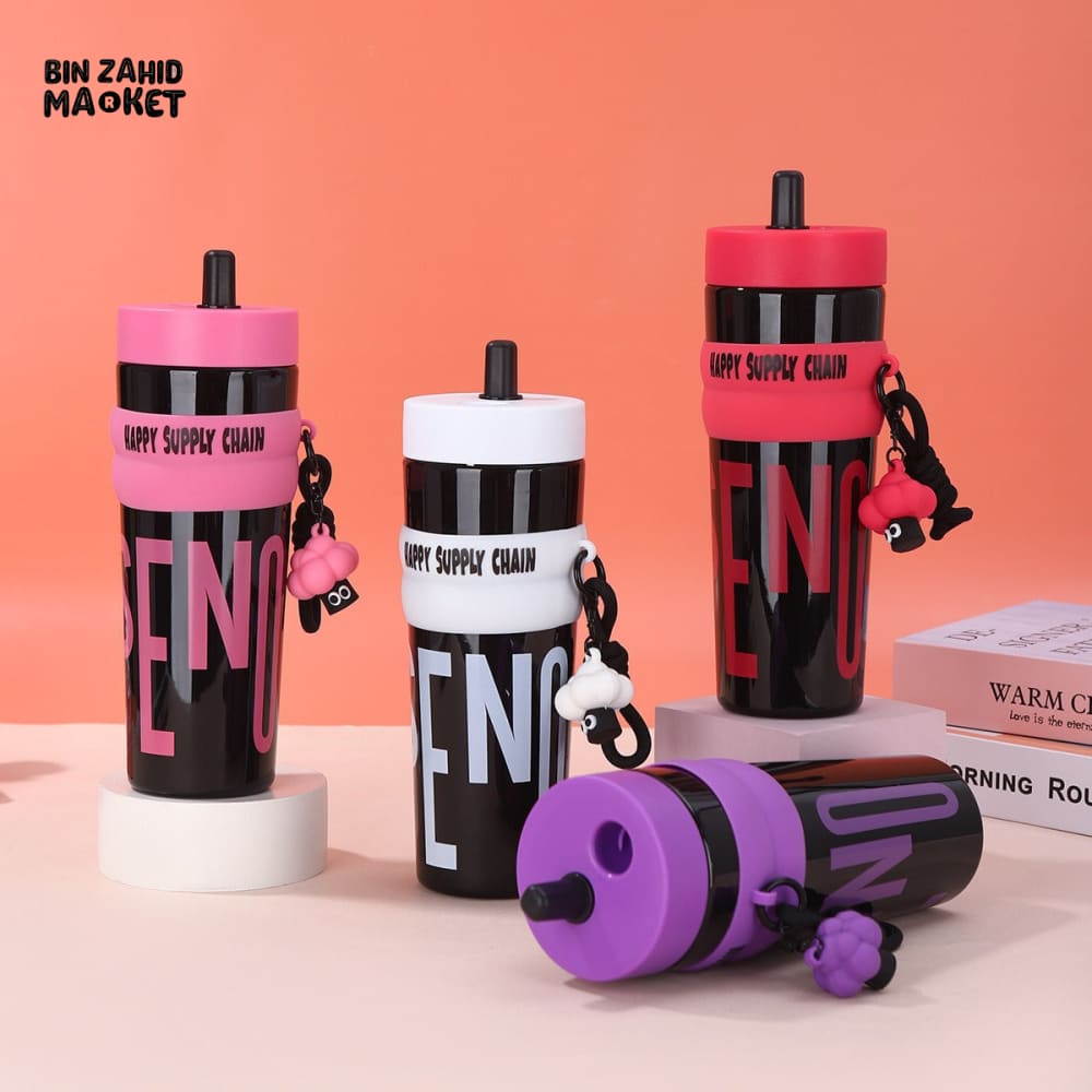 LARGE CAPACITY PLASTIC WATER BOTTLE 900ML – CUTE PORTABLE CUP WITH LID & STRAW SPORTS DRINKING WATER CUP FOR GIRLS & CAR USE