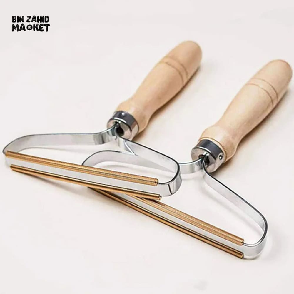 LINT REMOVER SHAVING BRUSH – PET HAIR ROLLER & ANTI-PLUSH PELLET SCRAPER FOR FABRICS
