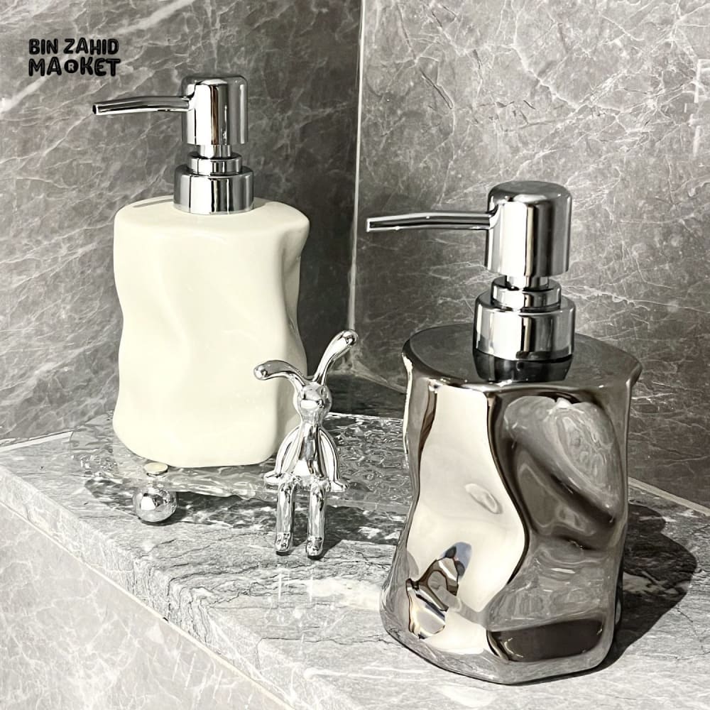 LUXORMOVE CERAMIC SOAP DISPENSER SET WITH DECORATIVE TRAY