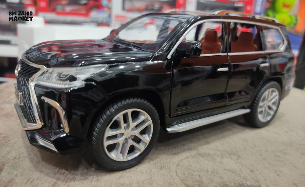 LUXURY LEXUS LX570 DIECAST SUV METAL MODEL CAR WITH LIGHT & SOUND COLLECTOR'S EDITION TOY