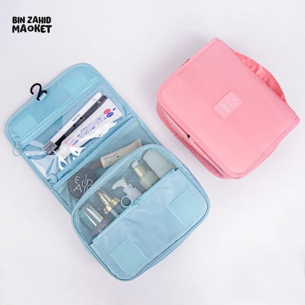 MULTIFUNCTIONAL TRAVEL COSMETIC ORGANIZER