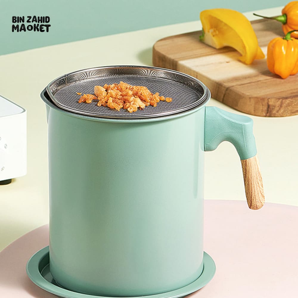 OIL FILTER POT WITH WOODEN HANDLE