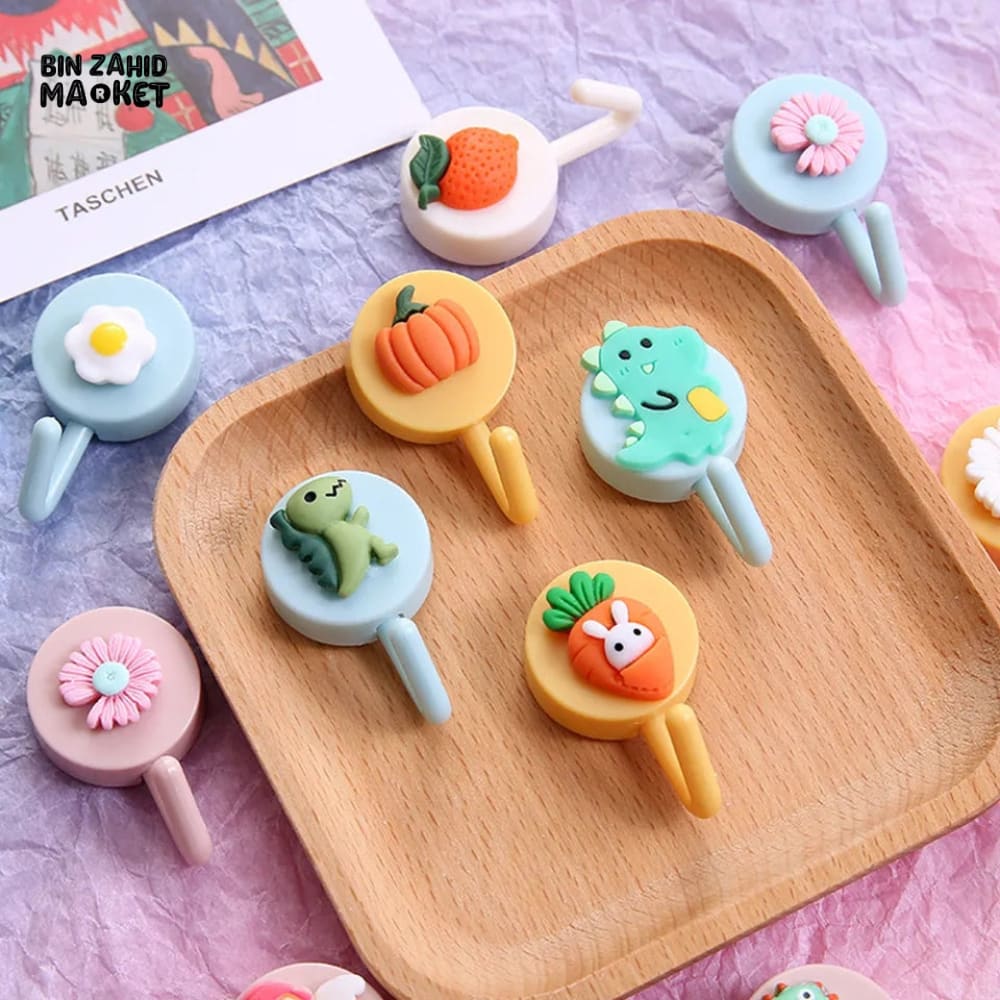 PACK OF 10 CARTOON HOOKS