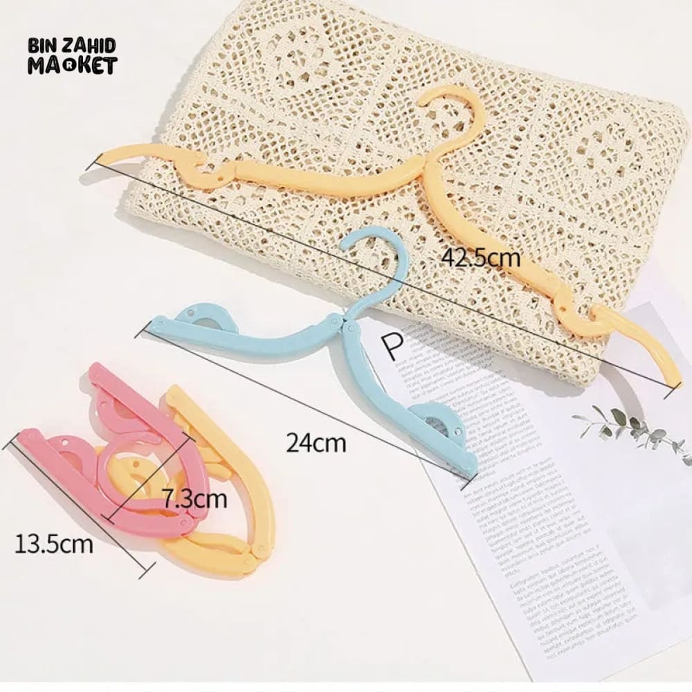 PACK OF 4 TRAVEL HANGERS