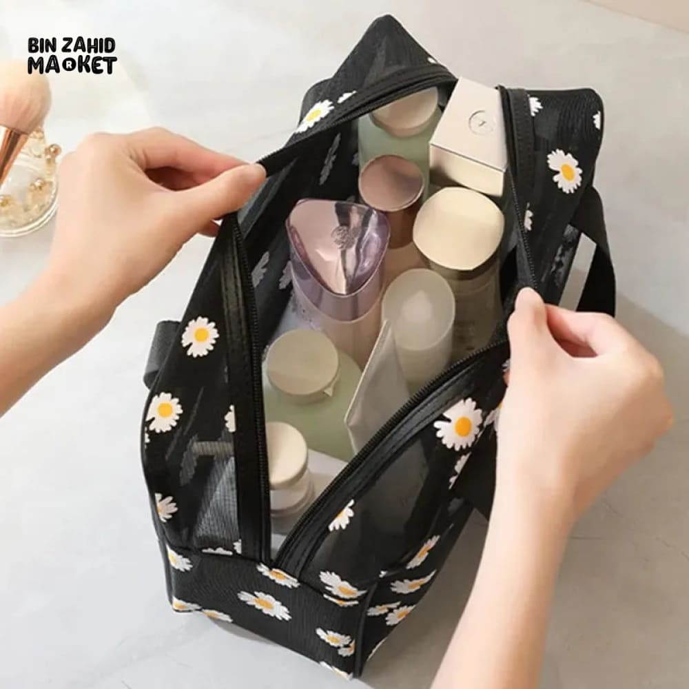 PAIR OF MESH MAKEUP BAG