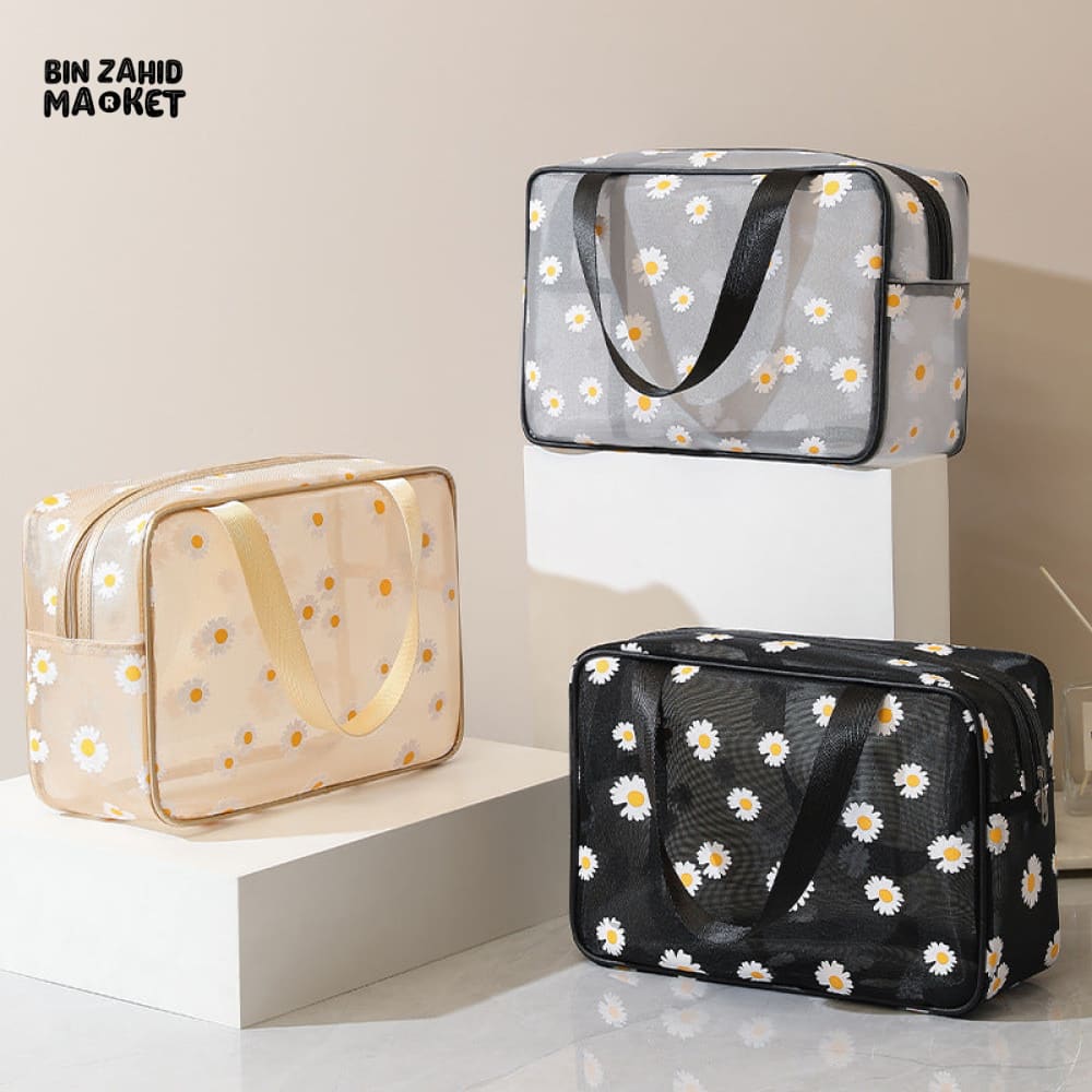 PAIR OF MESH MAKEUP BAG