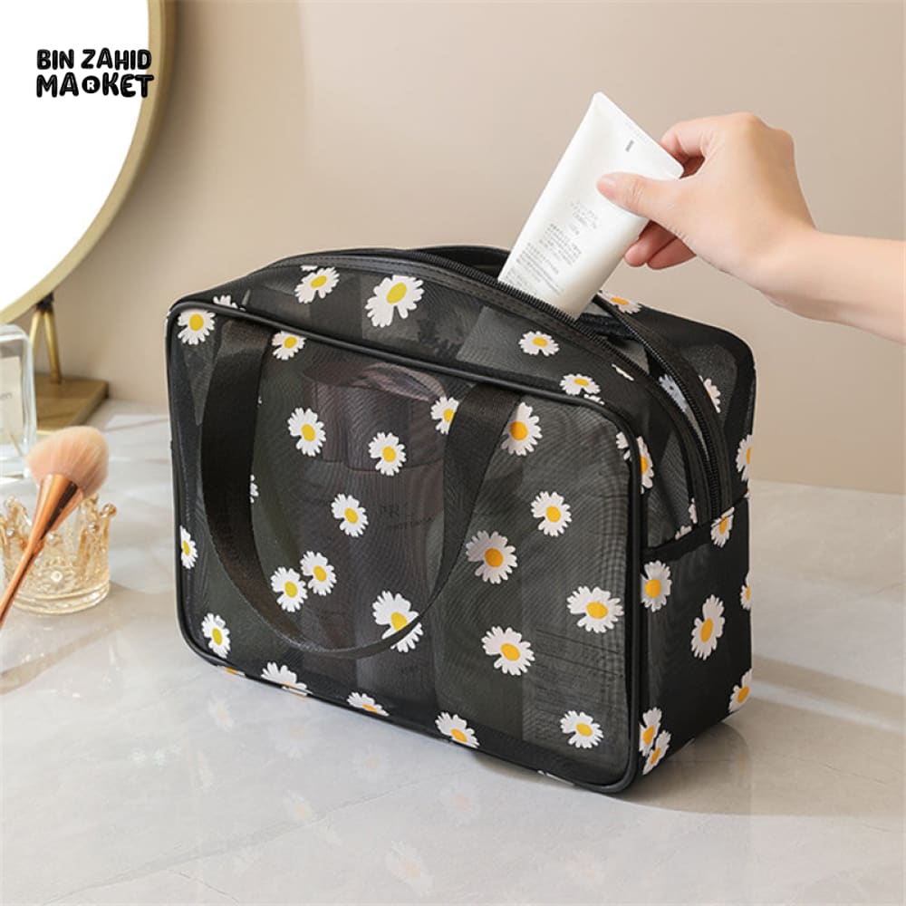 PAIR OF MESH MAKEUP BAG