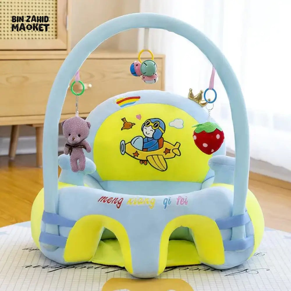 PILOT BABY SEAT WITH TOY BAR Sky