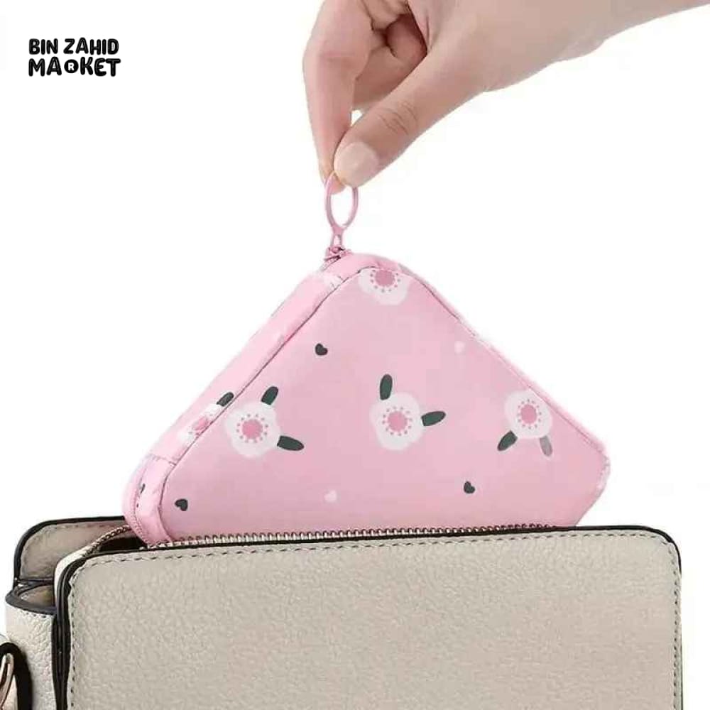 PORTABLE SANITARY PAD STORAGE BAG / MINI MAKEUP & HYGIENE POUCH