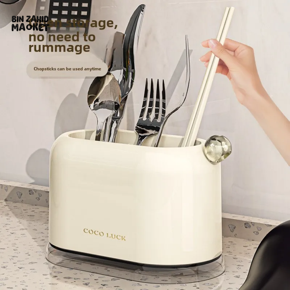PREMIUM KNIFE STORAGE – SAFE COMPACT AND DESIGNED FOR MODERN KITCHENS