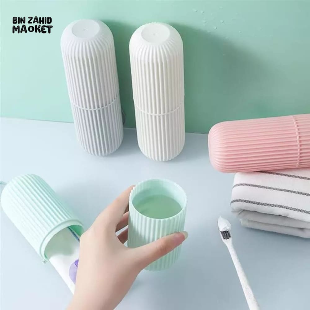 TRAVEL TOOTHCARE HOLDER