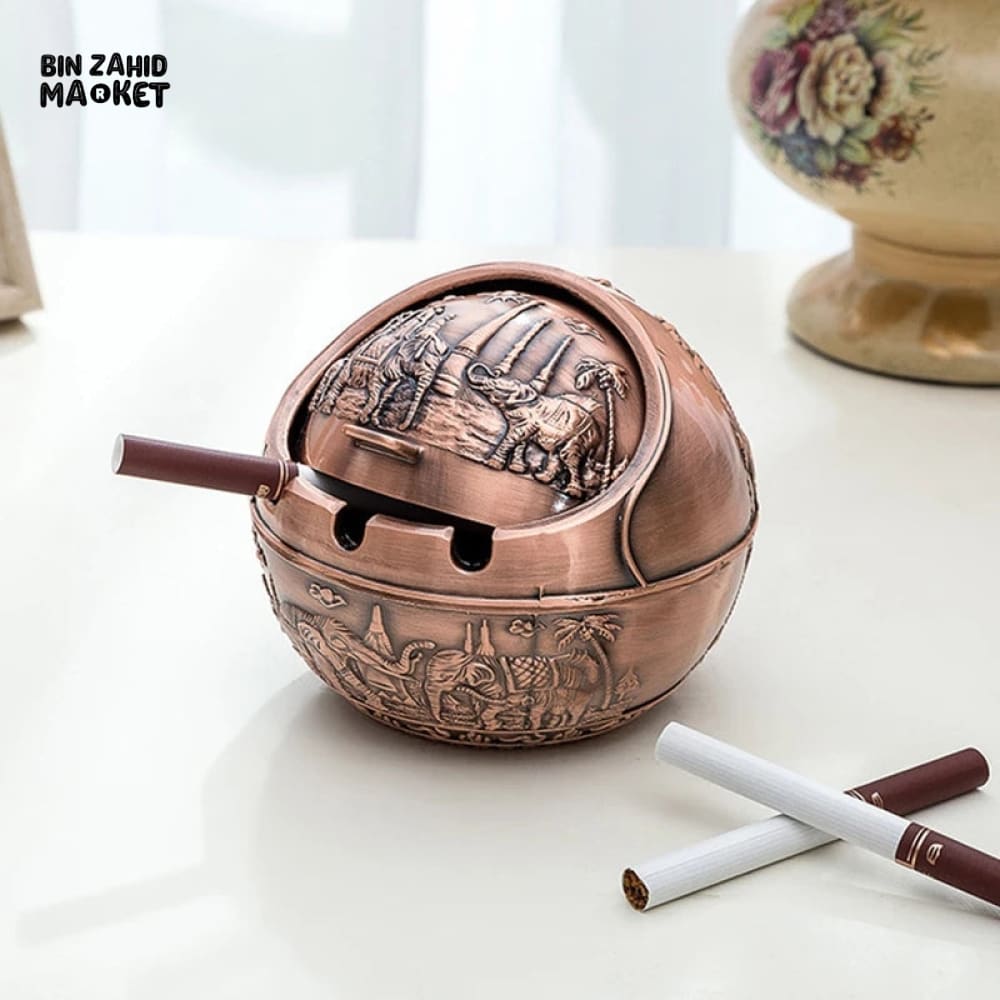 VINTAGE ASH TRAY