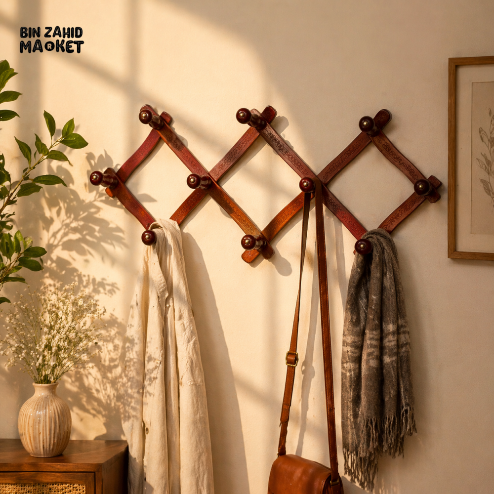 WOODLY SHEESHAM WOOD WALL HANGING CLOTH FOLDABLE HANGER
