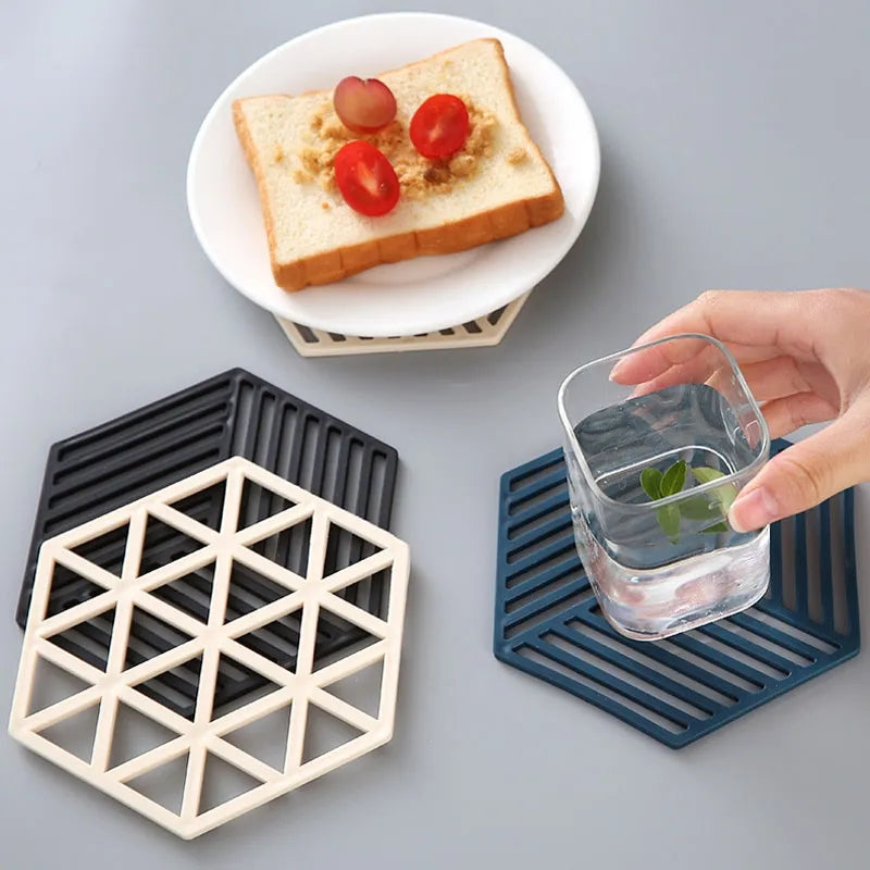 SET OF 4 HEAT RESISTANT NON SLIP COASTER