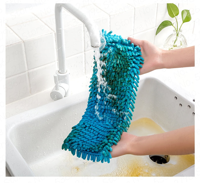 TELESCOPIC MICROFIBER CLEANING MOP