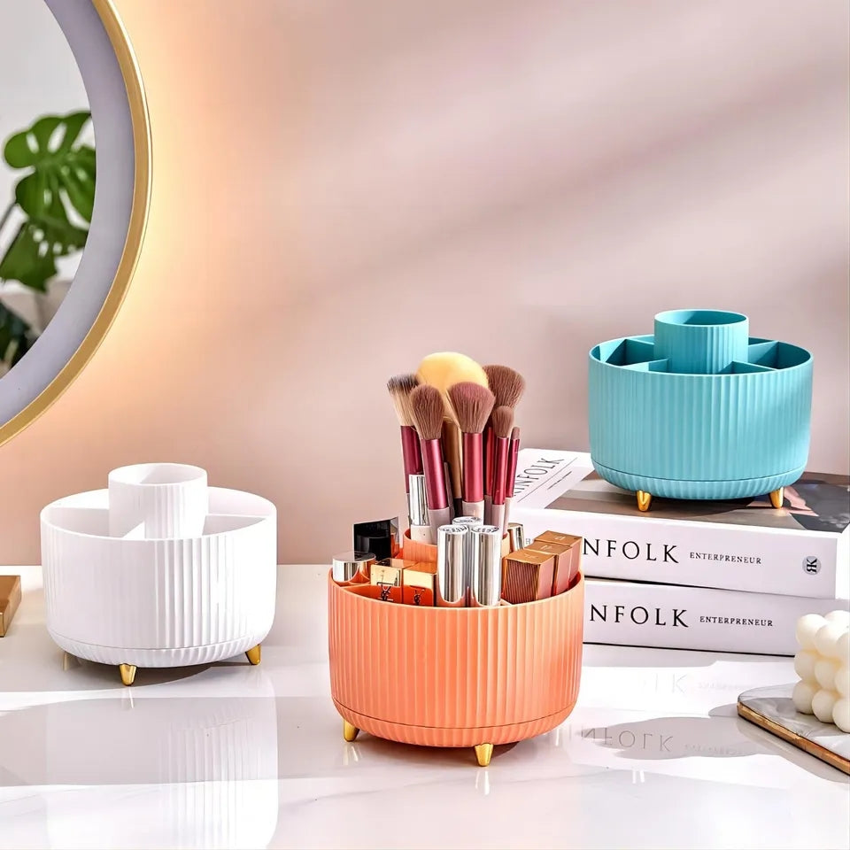 360° ROTATING COSMETIC BRUSH ORGANIZER