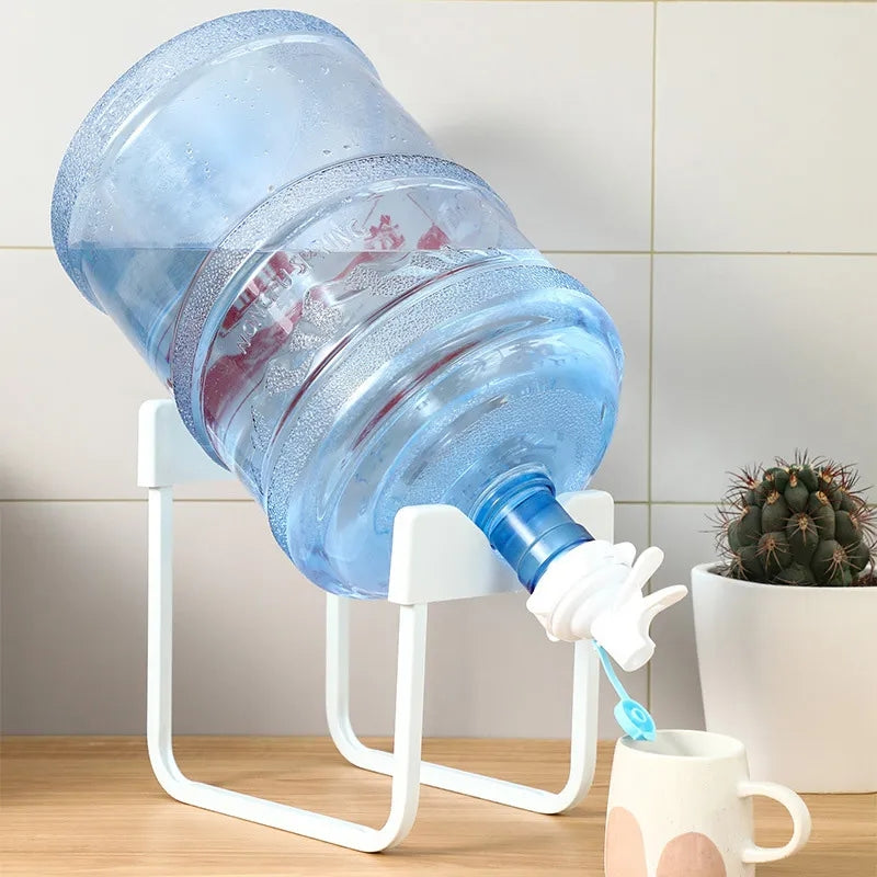 WATER BOTTLE STAND WITH NOZZLE