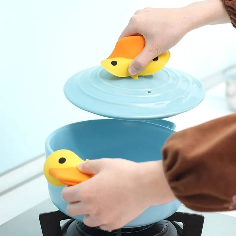 DUCK SHAPED POT HOLDER