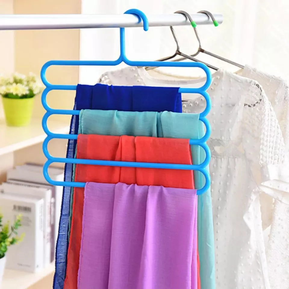 PANTS HANGERS