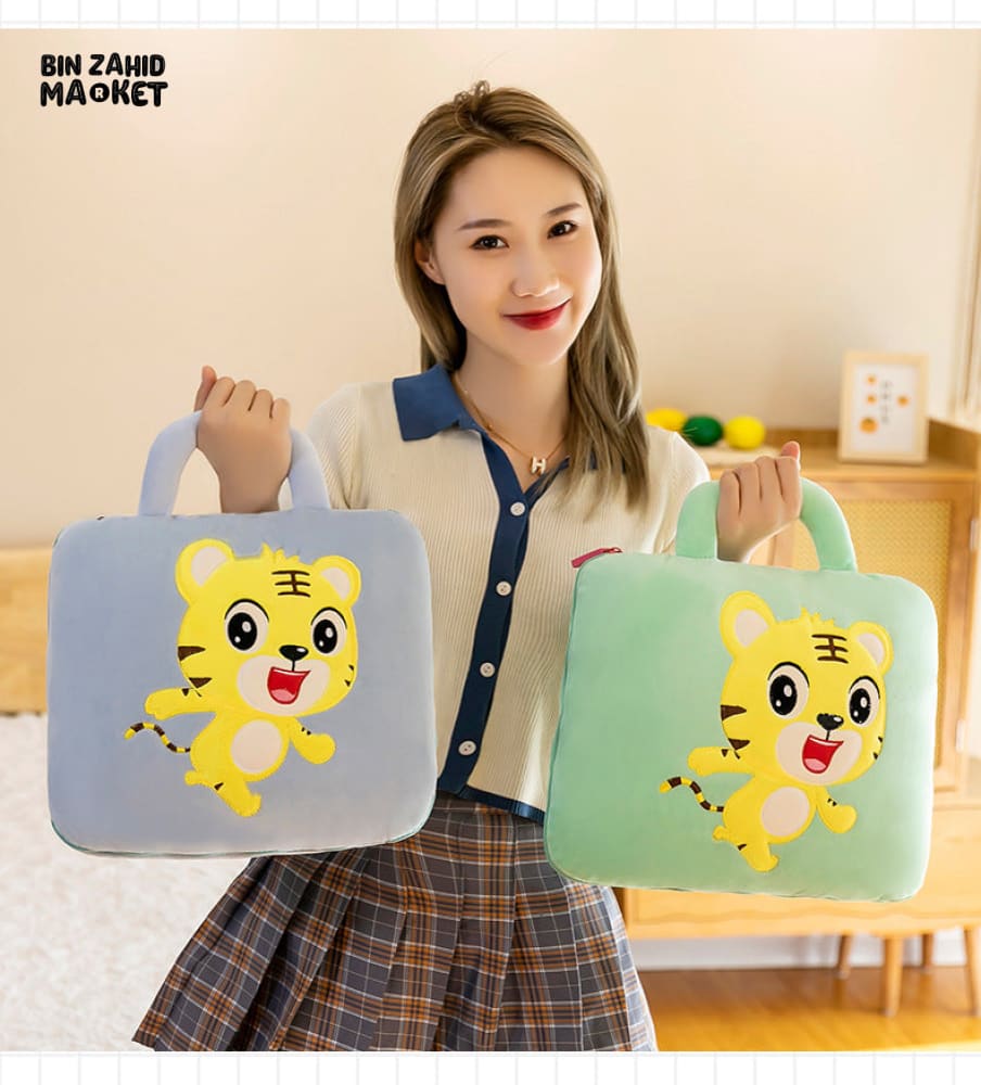 2-IN-1 PILLOW QUILT – MULTIFUNCTIONAL FOLDING BLANKET & OFFICE NAP PILLOW RANDOM COLORS