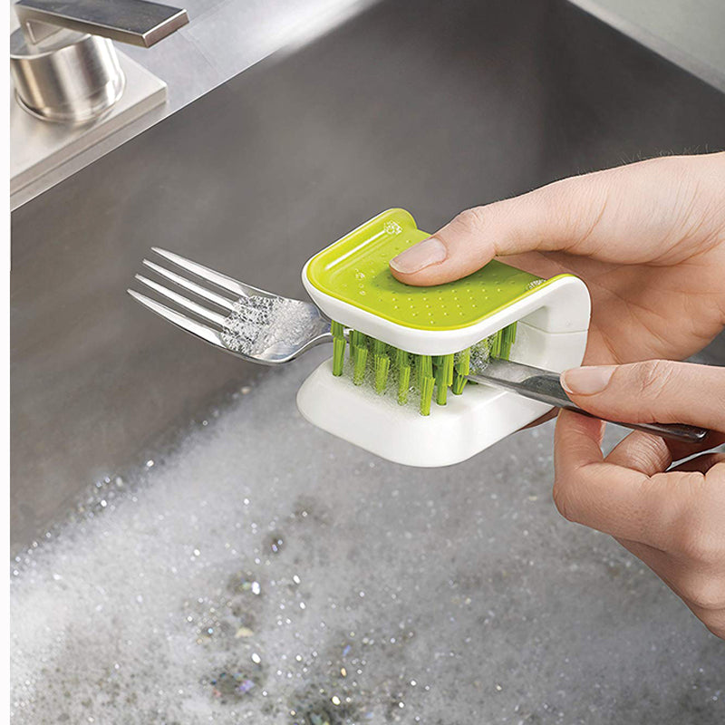 MULTIFUNCTIONAL CLEANING BRUSH