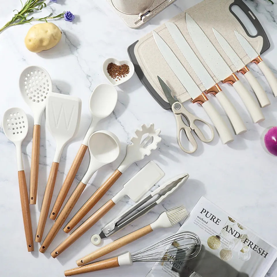 19 PIECES UTENSILS WITH KNIFE SET