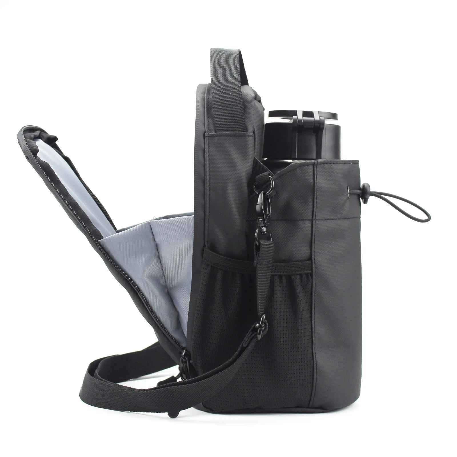 MAGNETIC GYM BAG WITH BUILT-IN STRONG MAGNETS