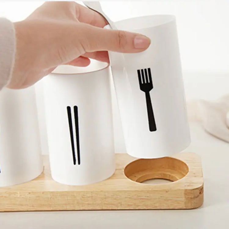 TABLEWARE STORAGE HOLDER