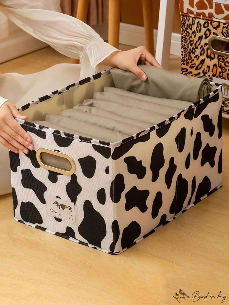 ANIMALS PATTERN PRINTED CLOTHES STORAGE BAG