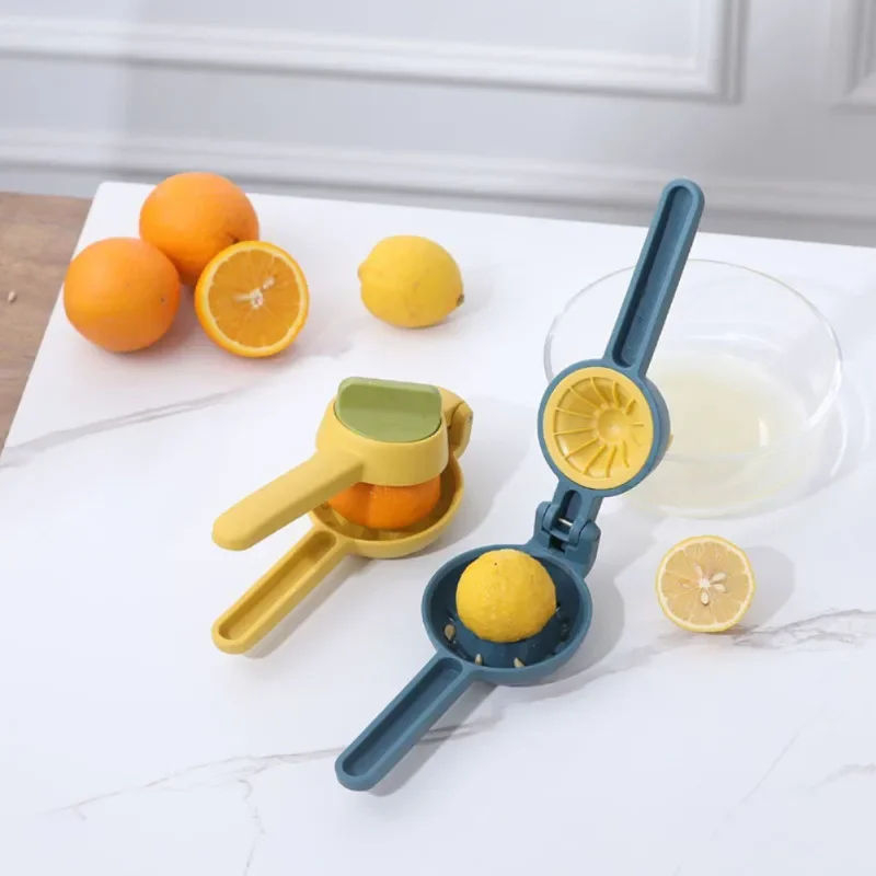 LEMON SQUEEZER CITRUS PRESS PORTABLE HANDHELD FRUIT JUICER