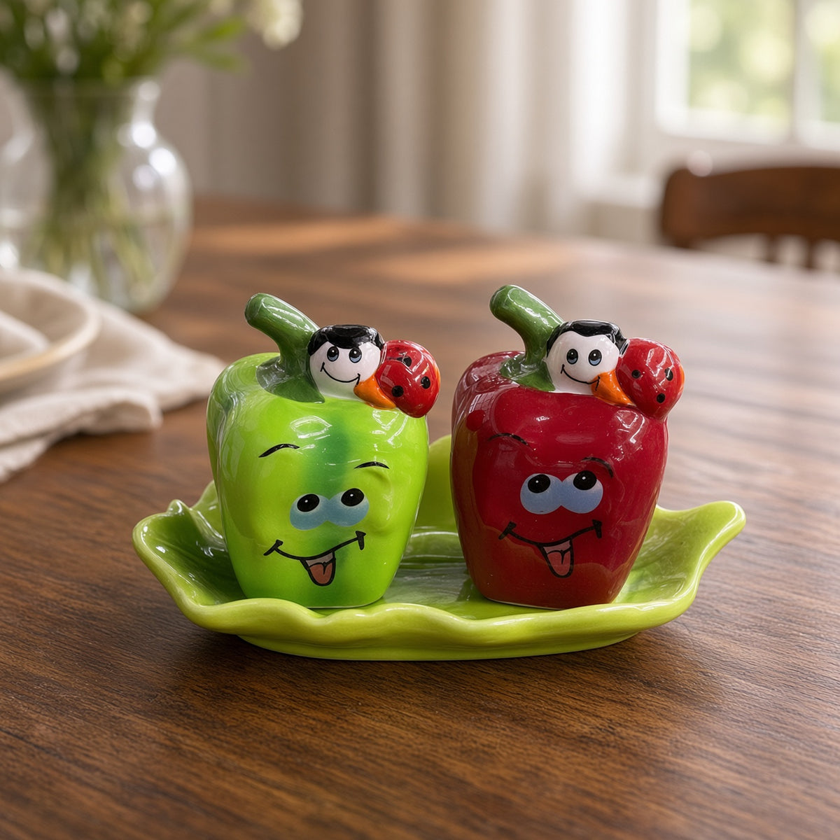 Kitchlux Ceramic Salt and Pepper Shakers - Cartoon Chillies
