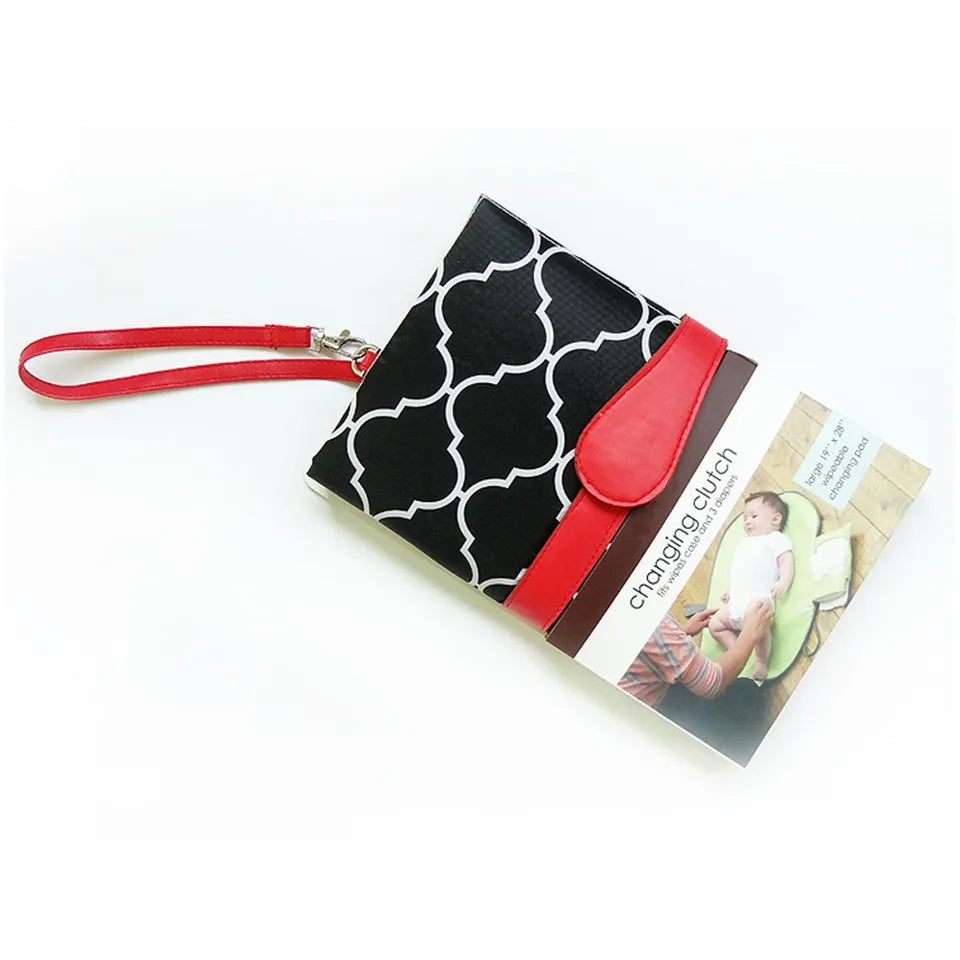 BABY DIAPER CHANGING CLUTCH