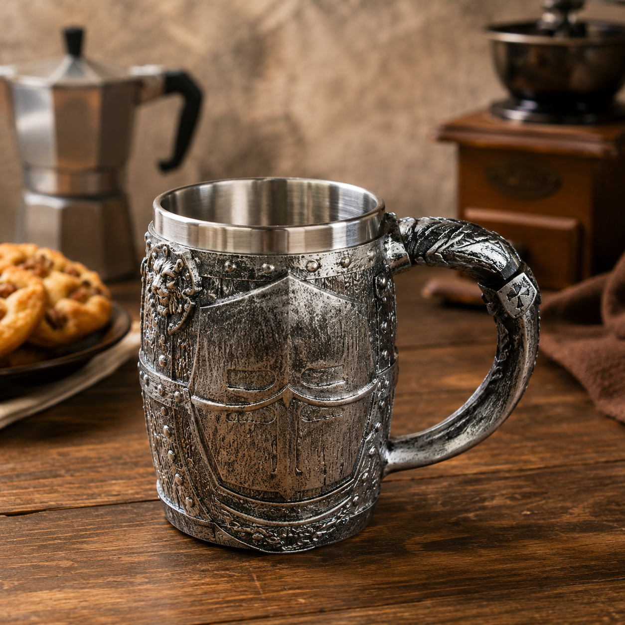 WIKING WARRIOR SHIELD STAINLESS STEEL DRINKING MUG